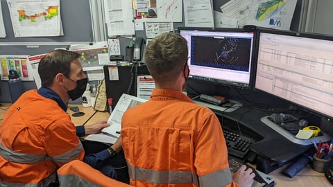 Mentoring - Entech’s James Heggie with MMG Project Geologists. 
